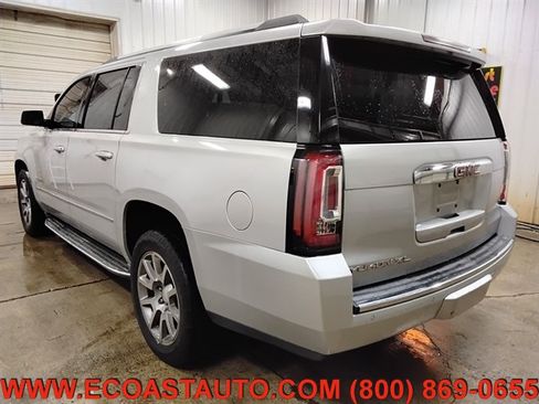 Used 2015 GMC Yukon XL Denali w/ Touring Package AWD/4WD image 6