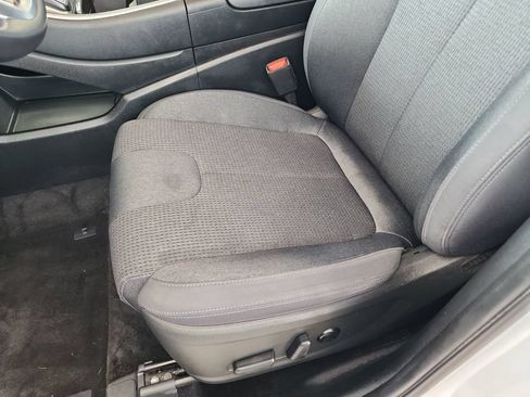 Used 2023 Hyundai Santa Fe SEL AWD/4WD image 16