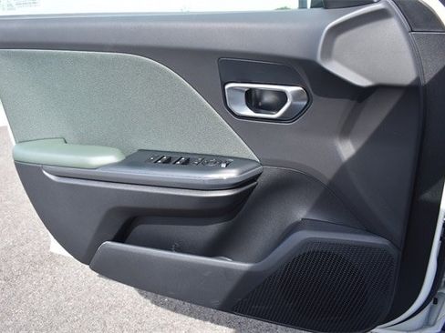 New 2025 Kia K4 EX image 27