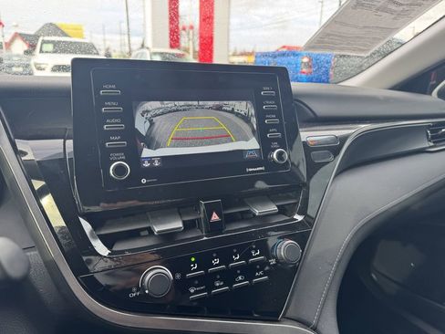 Used 2021 Toyota Camry LE w/ Cold Weather Package image 17