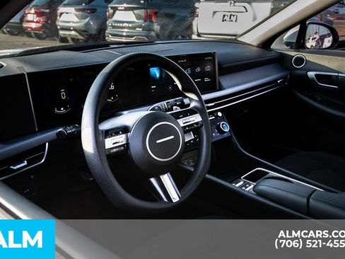 Used 2024 Hyundai Sonata SEL image 12