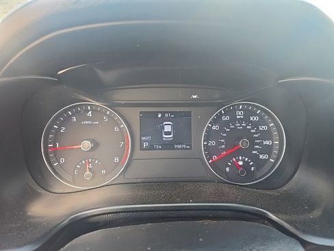 Used 2020 Kia Forte LXS FWD image 16