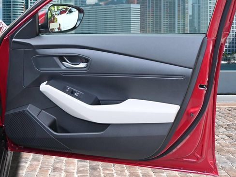 New 2026 Honda Accord LX image 13