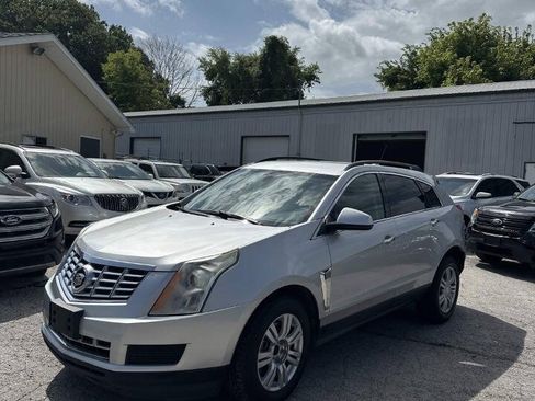 Used 2016 Cadillac SRX FWD image 1