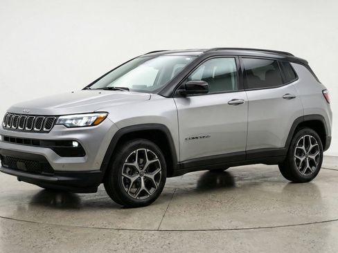 Used 2025 Jeep Compass Limited AWD/4WD image 3