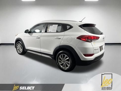 Used 2017 Hyundai Tucson SE w/ SE Popular Package 02 FWD image 5