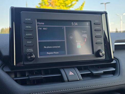 Used 2019 Toyota RAV4 LE AWD/4WD image 19