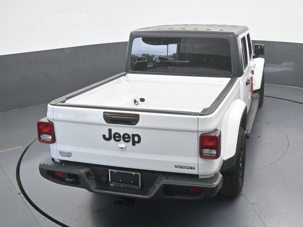 Used 2021 Jeep Gladiator Sport AWD/4WD image 43