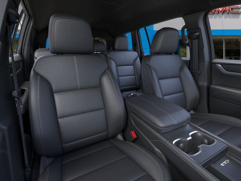 New 2026 GMC Acadia Elevation w/ Elevation Premium Package AWD/4WD image 16