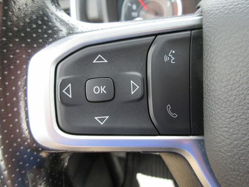 Used 2024 RAM 2500 Big Horn AWD/4WD image 27