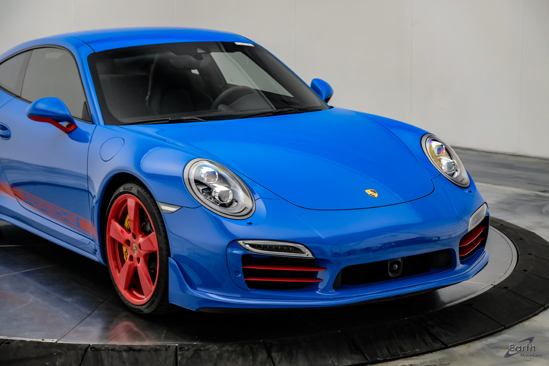 Used 2016 Porsche 911 Turbo S AWD/4WD image 33