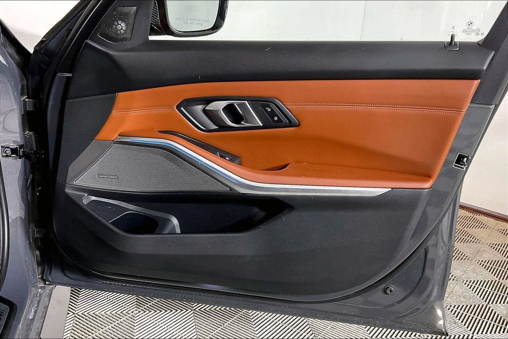 Used 2025 BMW M3 Competition AWD/4WD image 23