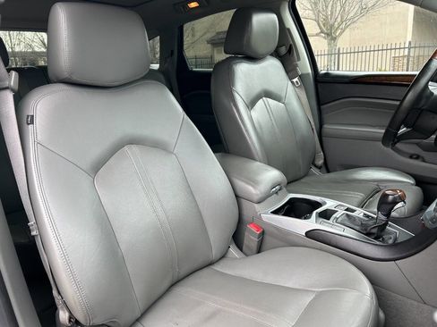 Used 2011 Cadillac SRX Luxury image 13