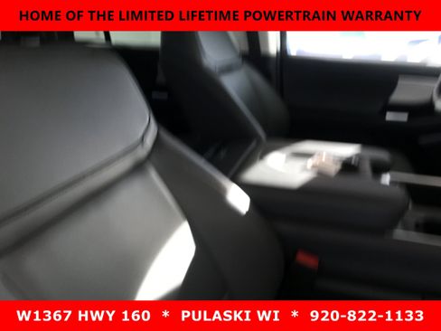 Used 2025 Ford Expedition Max Active AWD/4WD image 7
