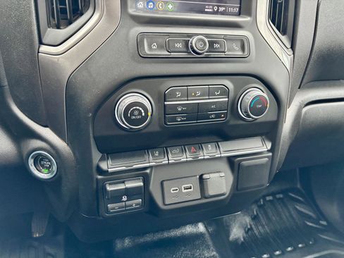 Used 2024 Chevrolet Silverado 2500 W/T w/ WT Convenience Package image 34