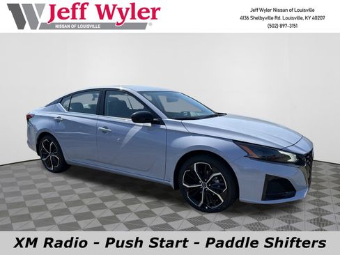 Used 2025 Nissan Altima 2.5 SR image 1