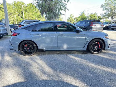 Used 2025 Honda Civic Type R image 7