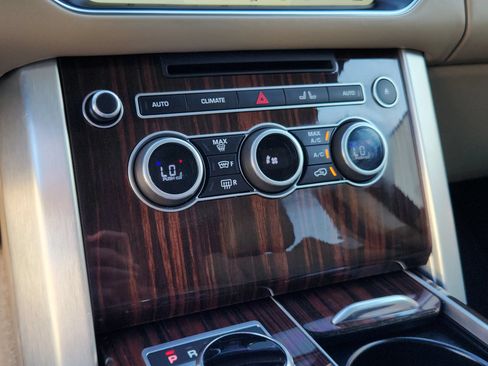 Used 2017 Land Rover Range Rover Supercharged AWD/4WD image 15