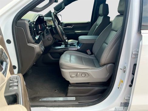 Used 2024 Chevrolet Silverado 1500 LTZ image 22