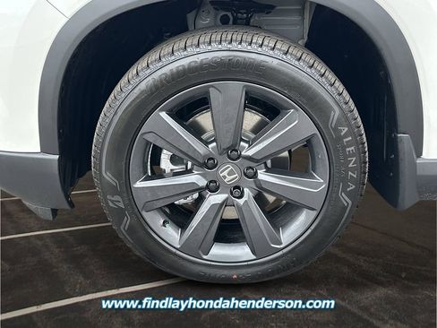 New 2026 Honda Pilot Sport image 8