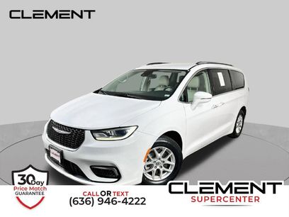 Used 2021 Chrysler Pacifica Touring-L