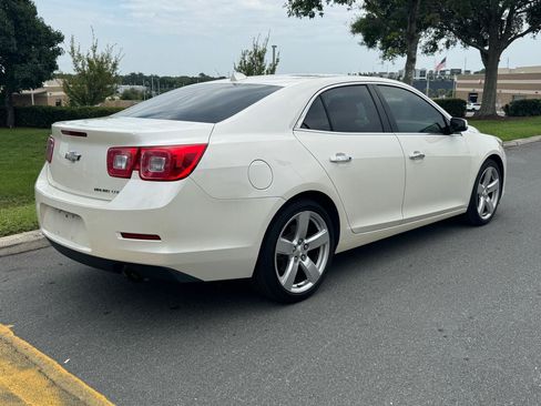 Used 2013 Chevrolet Malibu LTZ FWD image 43