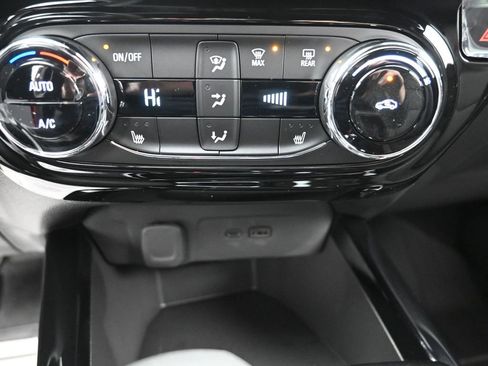 New 2026 Chevrolet Trax RS w/ Driver Confidence Package image 16