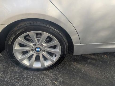 Used 2011 BMW 328i xDrive xDrive image 12