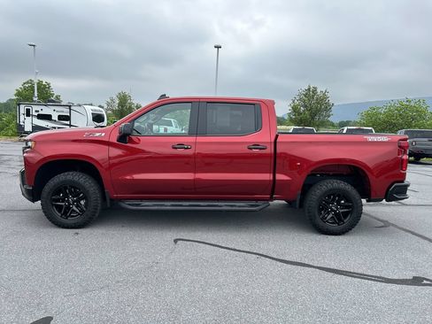 Used 2021 Chevrolet Silverado 1500 LT Trail Boss w/ Convenience Package II AWD/4WD image 4
