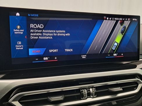 Used 2024 BMW M2 w/ Lighting Package image 23