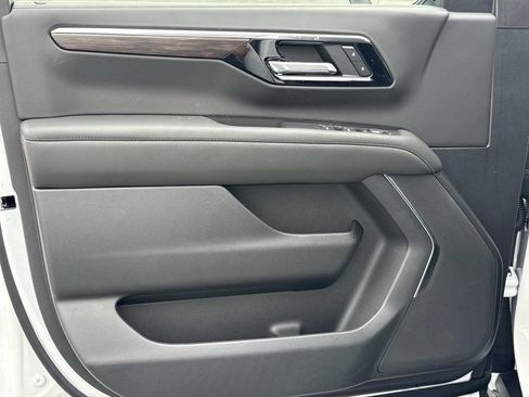New 2026 Chevrolet Tahoe 4WD w/ 1FL Safety Package image 8
