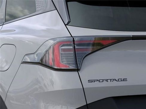 New 2026 Kia Sportage X-Line AWD/4WD image 11
