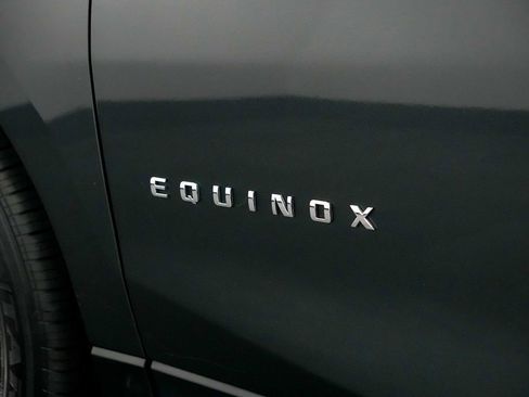 Used 2020 Chevrolet Equinox LS FWD image 11
