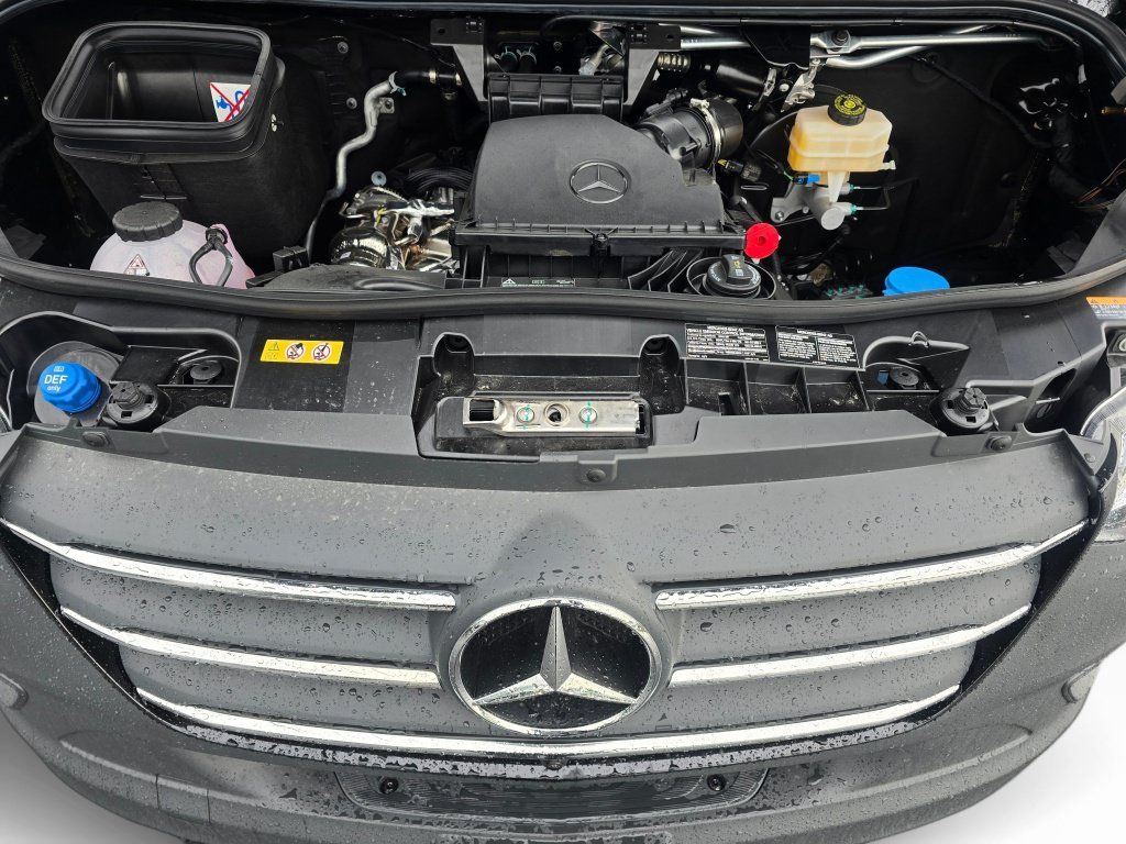 New 2026 Mercedes-Benz Sprinter 2500 image 11