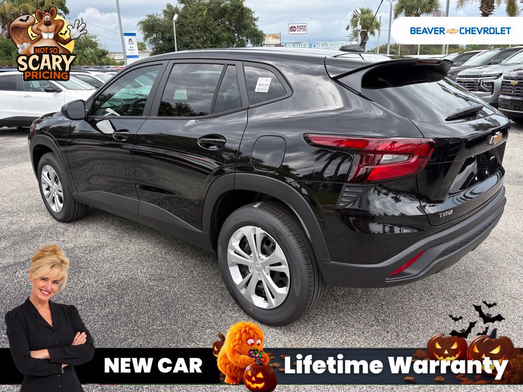 New 2026 Chevrolet Trax LS FWD image 5