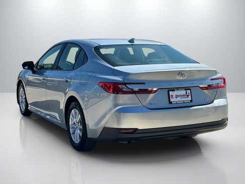 Certified 2025 Toyota Camry LE FWD image 7