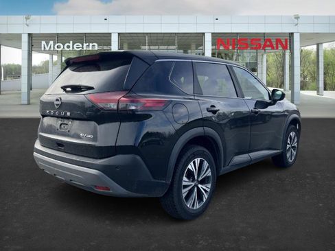 Certified 2023 Nissan Rogue SV image 5