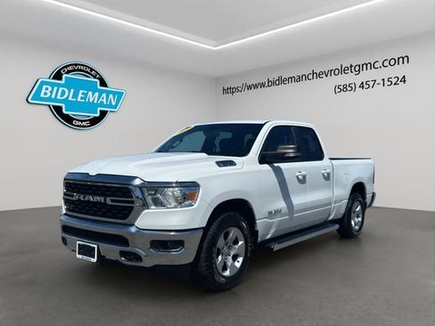 Used 2022 RAM 1500 Big Horn AWD/4WD image 3