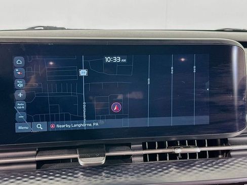 Used 2023 Kia Carnival SX Prestige image 28