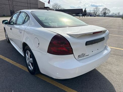 Used 2008 Pontiac Grand Prix w/ Premium Package FWD image 7