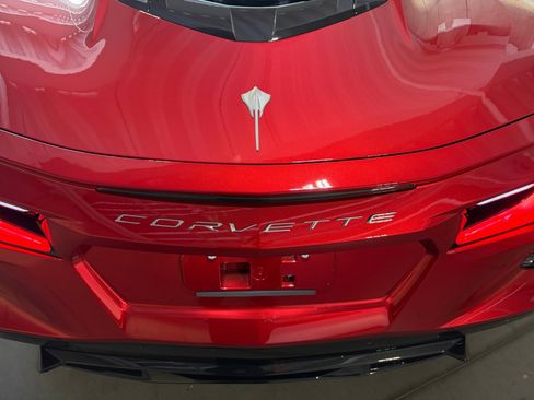 Used 2026 Chevrolet Corvette Stingray Premium Cpe RWD image 17