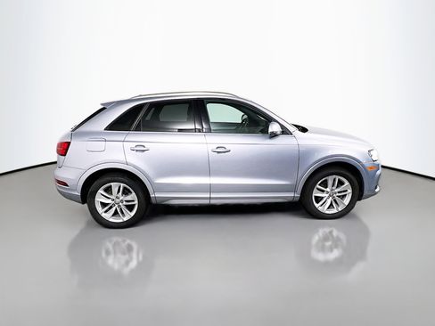 Used 2016 Audi Q3 2.0T Premium Plus w/ Technology Package AWD/4WD image 3