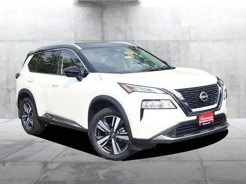 Used 2023 Nissan Rogue SL w/ SL Premium Package AWD/4WD image 2