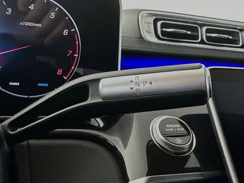 New 2026 Mercedes-Benz S 580 4MATIC Sedan image 17