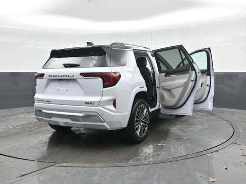 New 2026 GMC Terrain Denali image 58