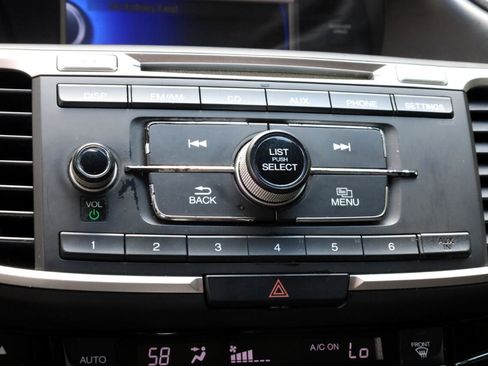 Used 2016 Honda Accord LX image 9