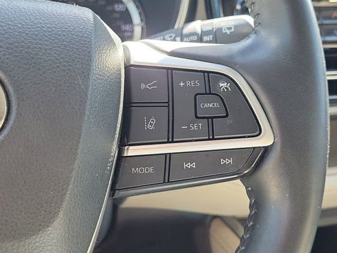 Used 2022 Toyota Highlander Platinum image 33