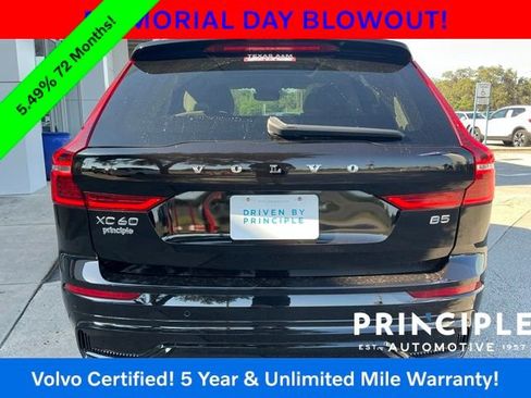 Certified 2023 Volvo XC60 B5 Plus FWD image 13