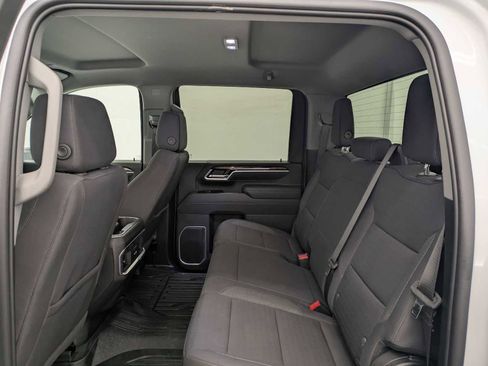 Used 2025 GMC Sierra 3500 SLE w/ SLE Convenience Package image 21