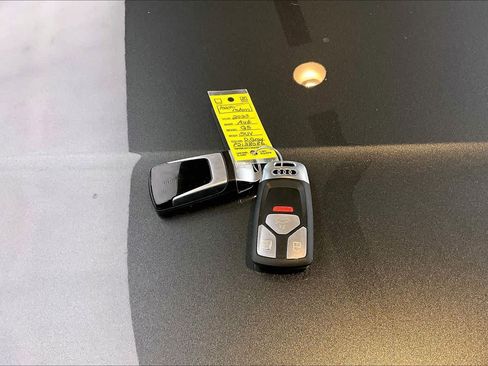 Certified 2023 Audi Q5 2.0T Premium w/ Convenience Package image 15